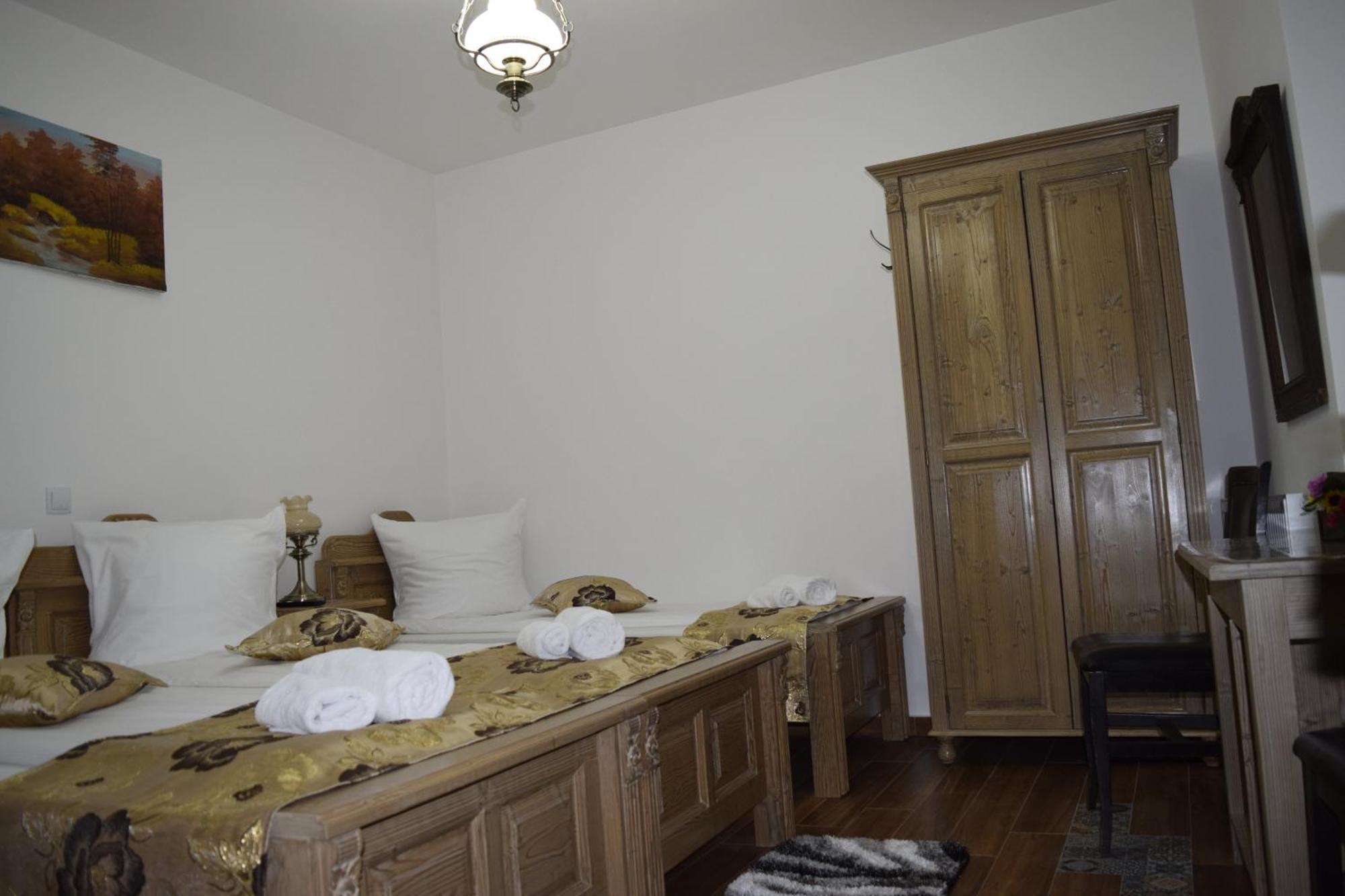Pensiunea Nobil Medieval Sighişoara Habitación foto
