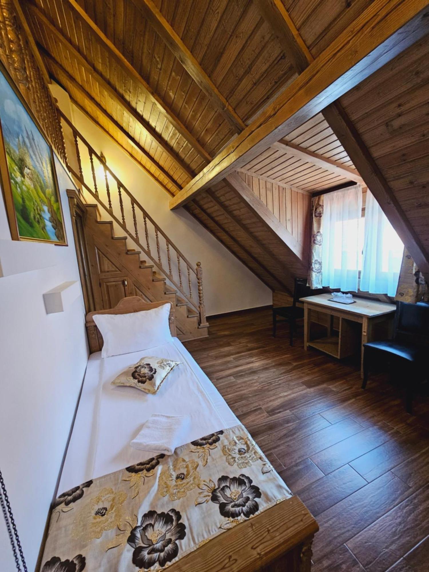Pensiunea Nobil Medieval Sighişoara Habitación foto